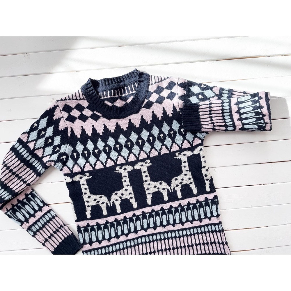 giraffe sweater 80s 90s vintage navy blue pink animal print‎ sweater